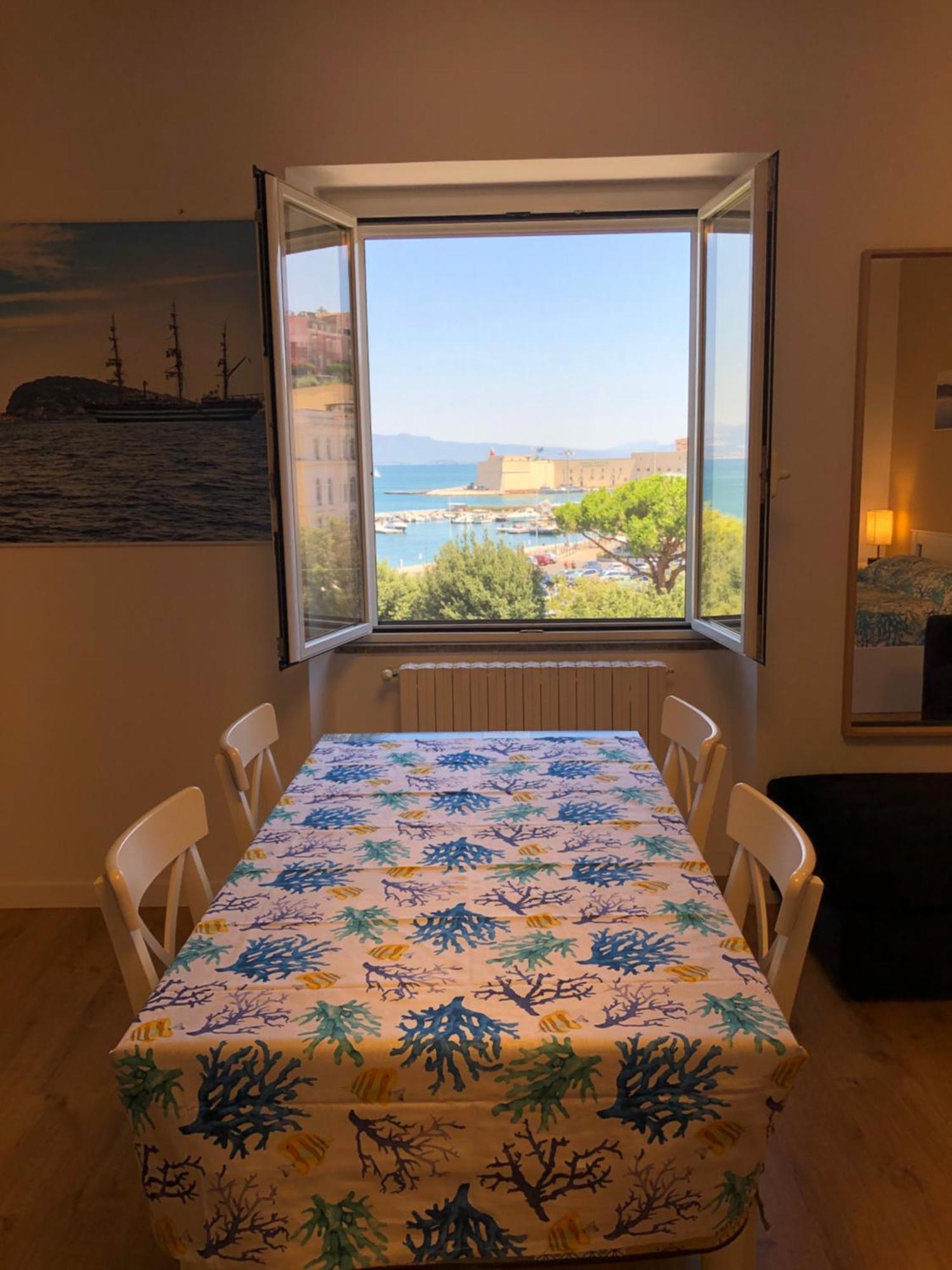 La Finestra Sul Mare Appartement Gaeta Buitenkant foto